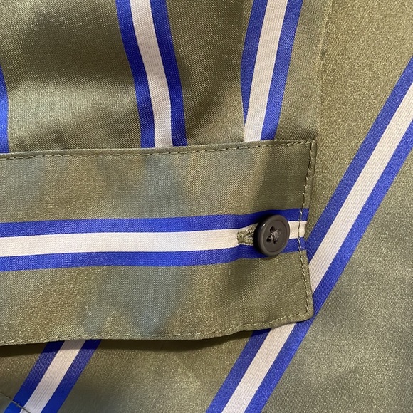 Banana republic satin top - Picture 5 of 7